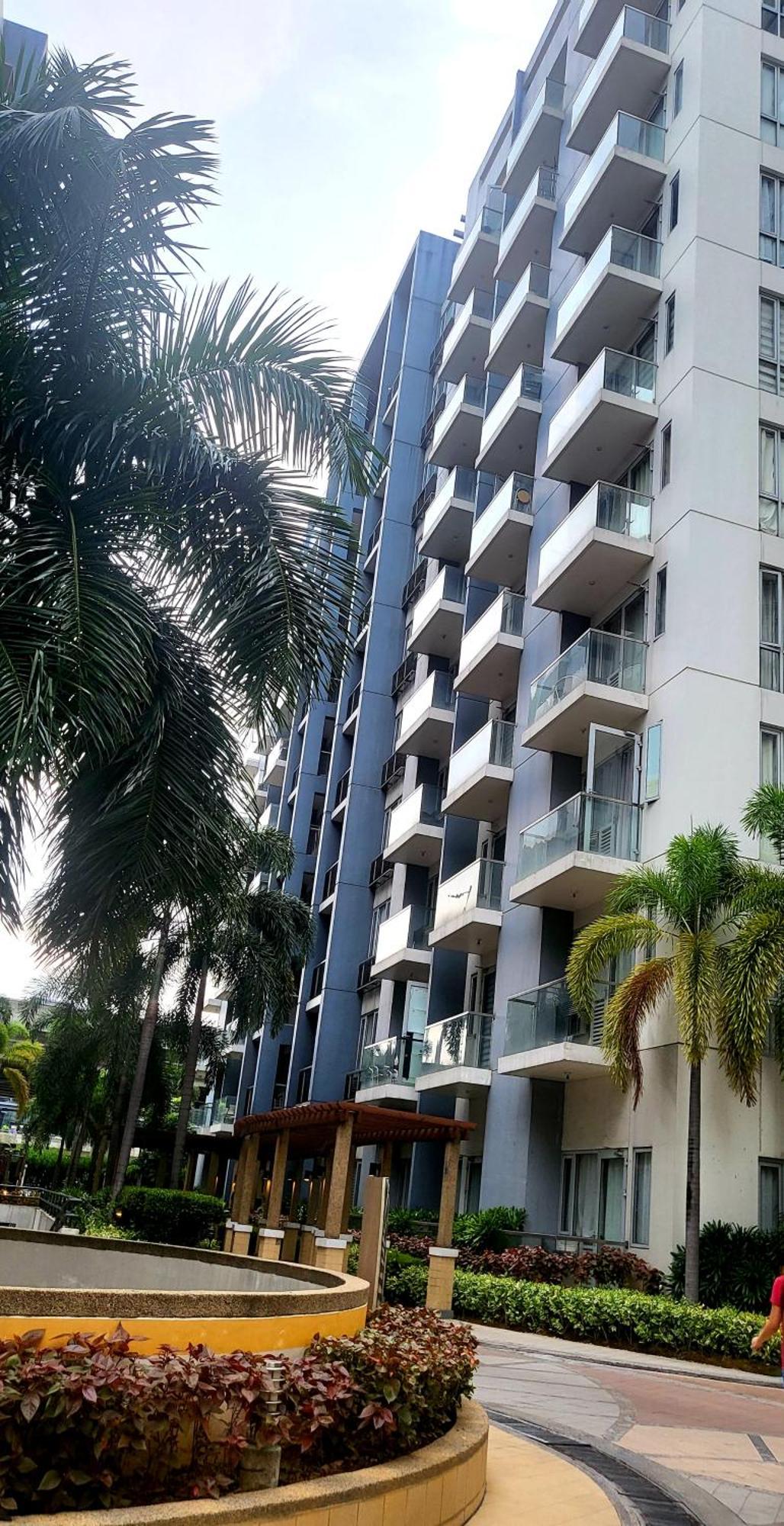 One Palm Tree Villas Condominium - Studio 7Th Fl With Balcony - Across Terminal 3 Airport Pasay Exterior foto